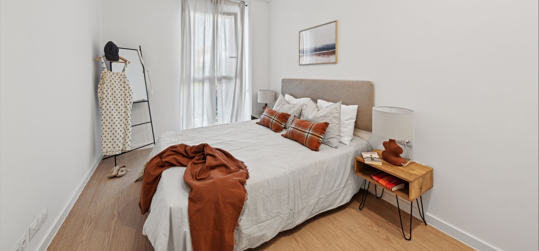 Dormitorio en piso de alquiler | Casa Dumont | Getafe
