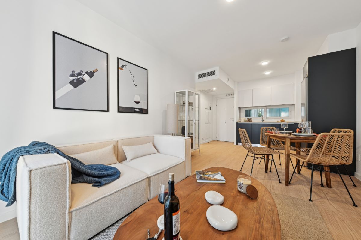 Salón en piso de alquiler | Casa Dumont | Getafe