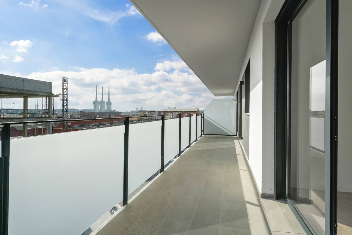 pages/flats/marobert-badalona.image_seo.floor_1_portal_A_door_2_2