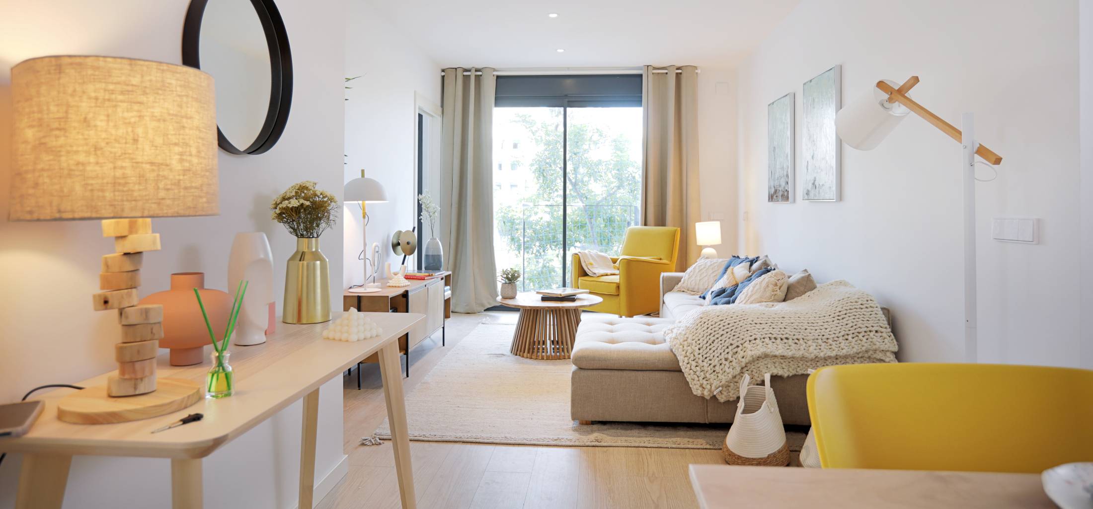Bright furnished living room in Marobert | Badalona