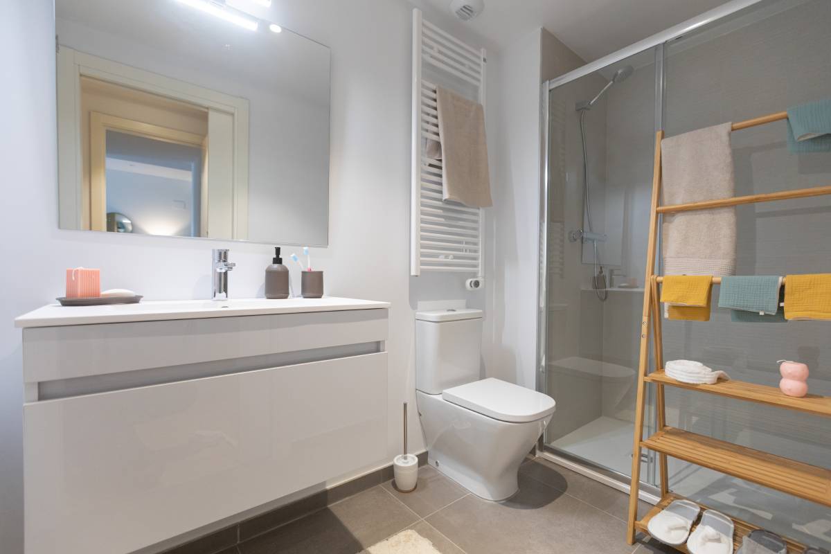 Bathroom | rental apartment | Marobert
