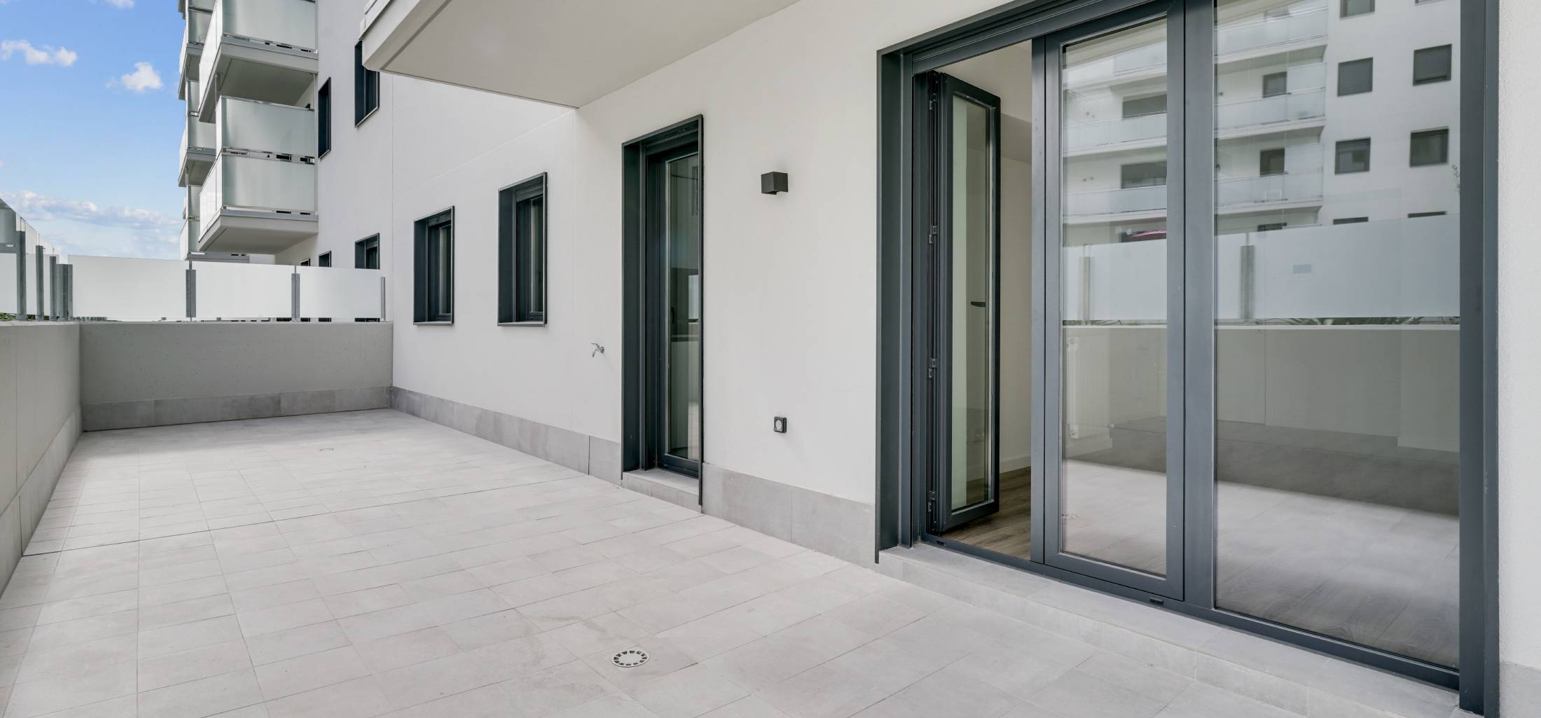 Spacious terrace | Marina del Prat Vermell | Bialto 