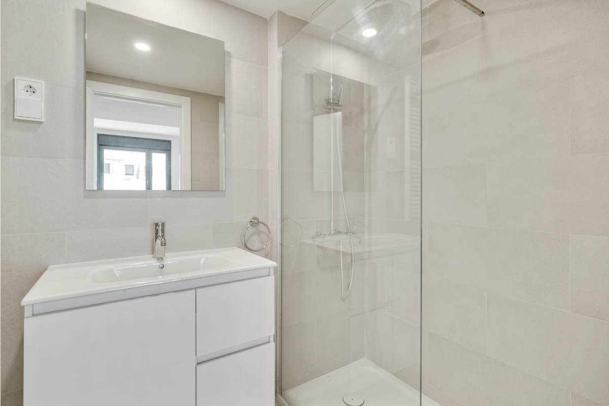Bathroom | Marina del Prat Vermell 